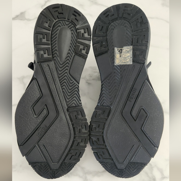 Fendi Flow Sneakers Unisex Womens Size 7 Mens Size 5.5 - Picture 8 of 15
